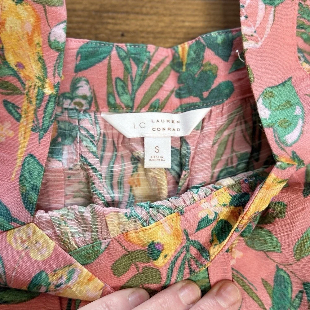 Lauren Conrad Pink‎ Parrot  Blouse Boho Tropical Puff Sleeve Top Shirt Womens S - Picture 3 of 5